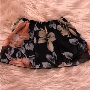 Flowy Floral Tube ToP